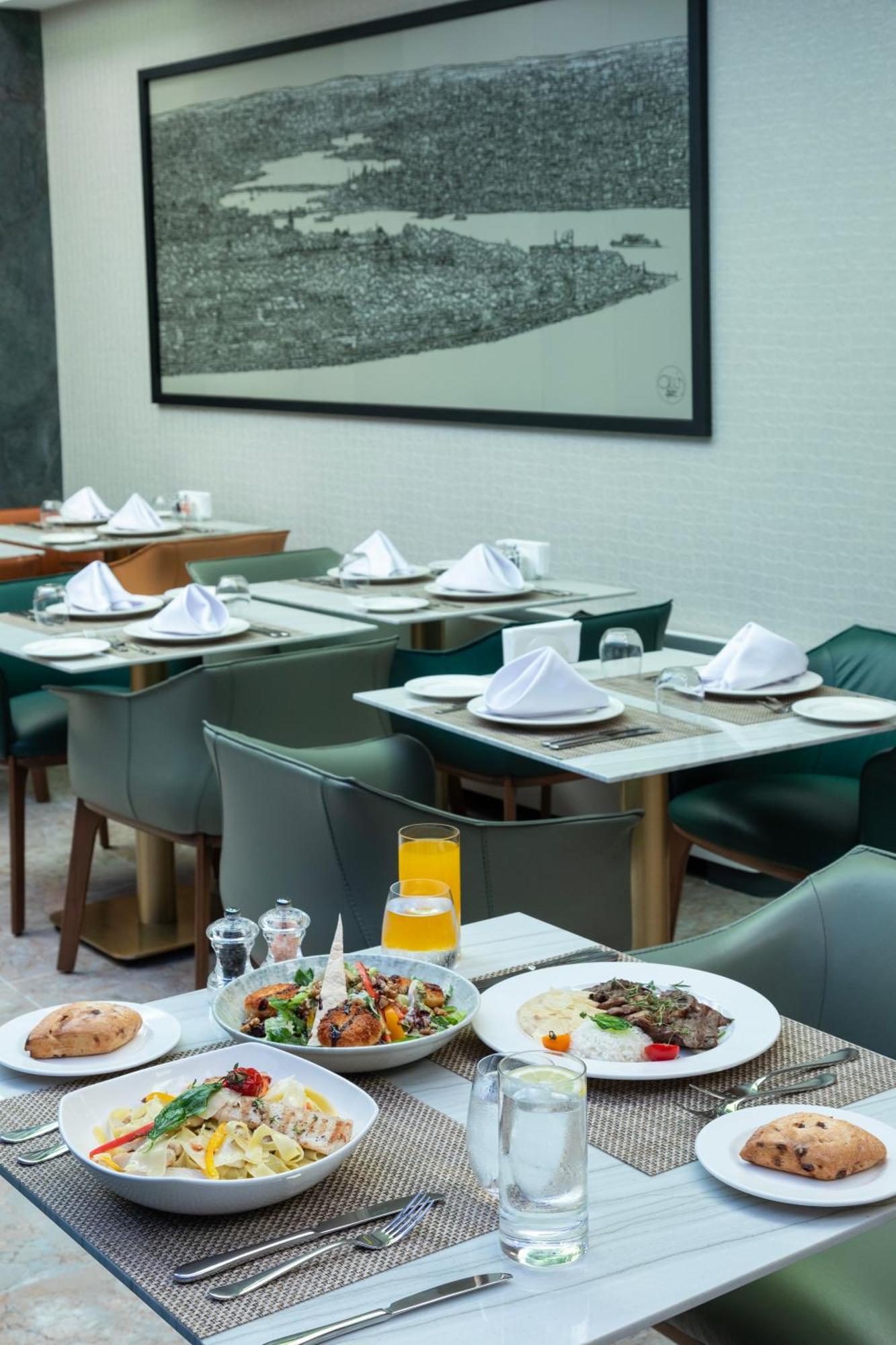 Hallmark Hotel & Spa Istanbul Exterior foto