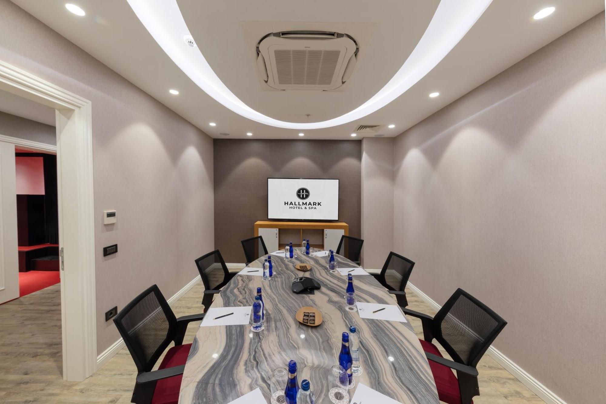 Hallmark Hotel & Spa Istanbul Exterior foto