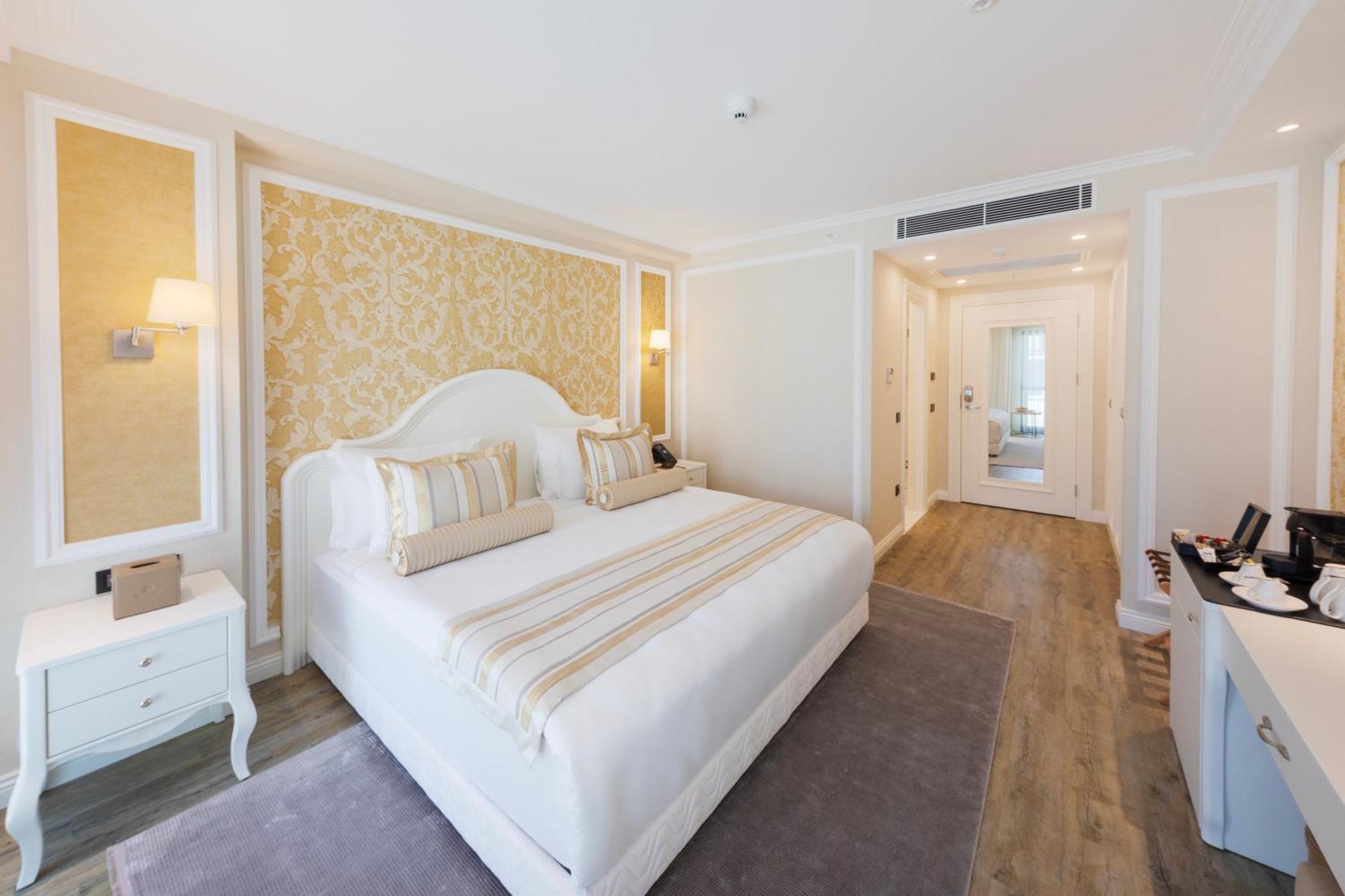Hallmark Hotel & Spa Istanbul Exterior foto