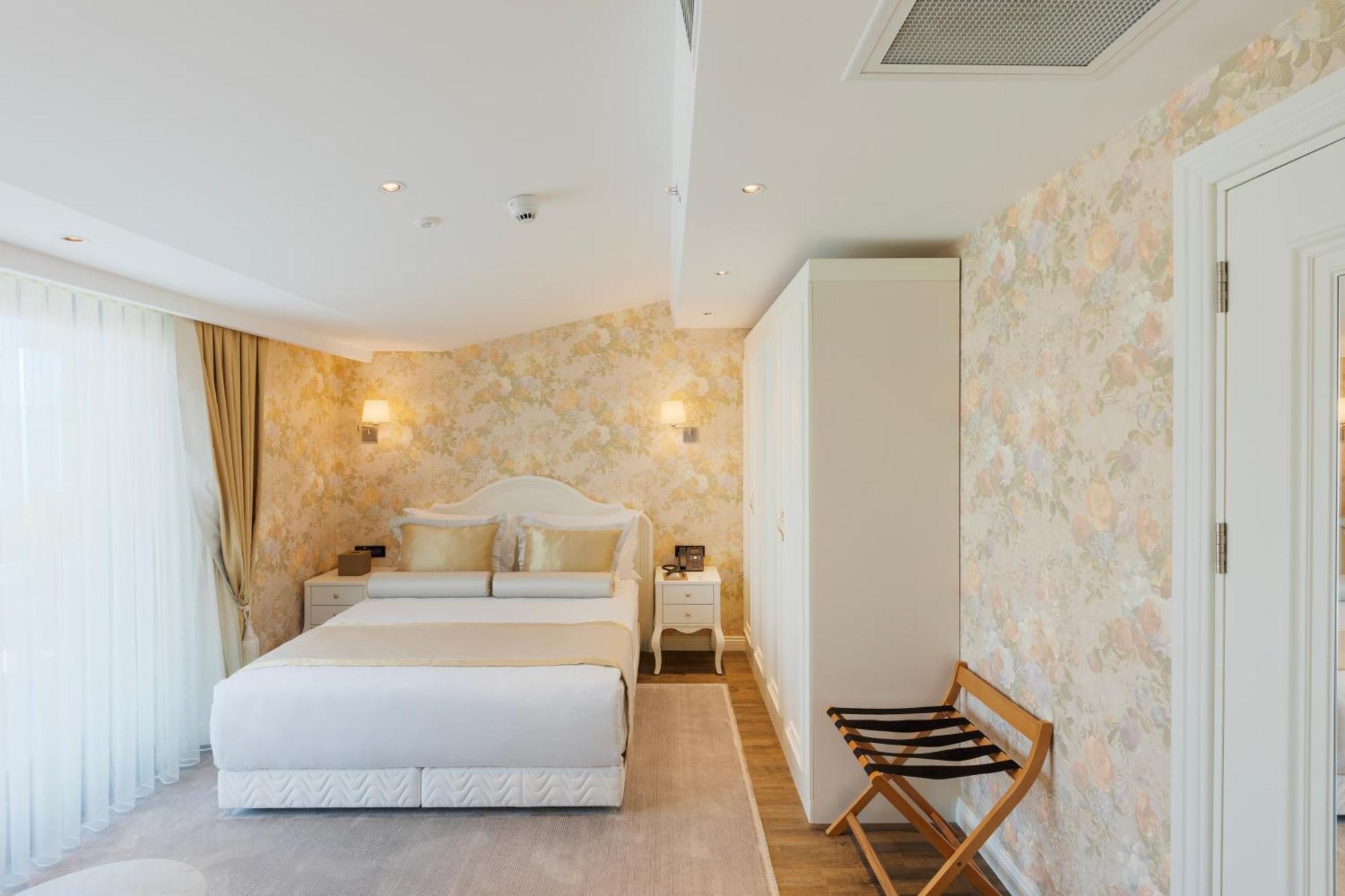 Hallmark Hotel & Spa Istanbul Exterior foto