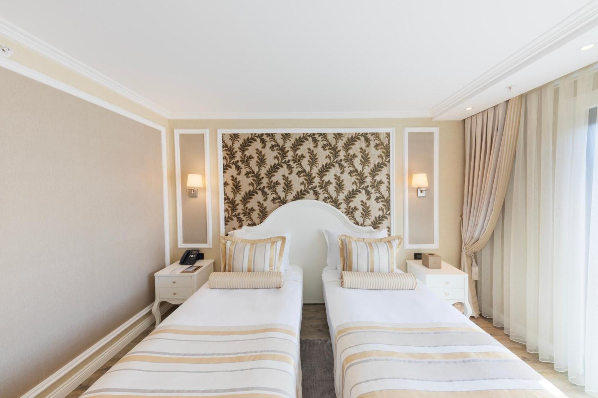 Hallmark Hotel & Spa Istanbul Exterior foto